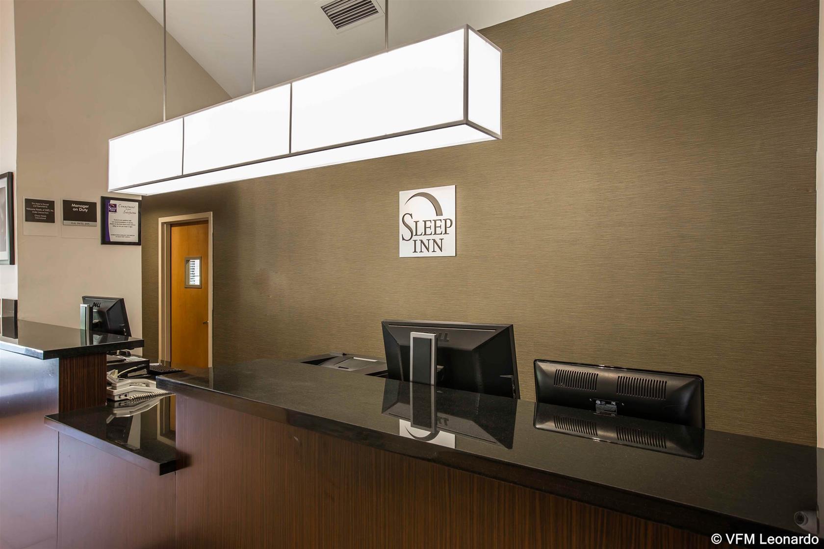 Sleep Inn Greensboro Airport Екстер'єр фото