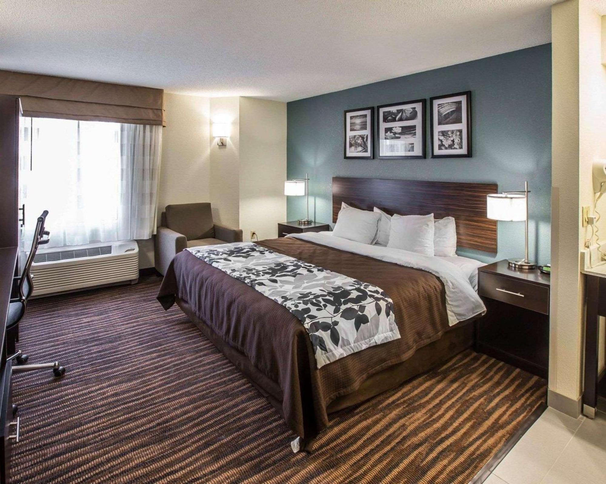 Sleep Inn Greensboro Airport Екстер'єр фото